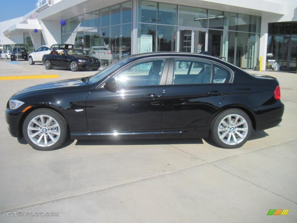 2011 3 Series 328i Sedan - Jet Black / Gray Dakota Leather photo #3