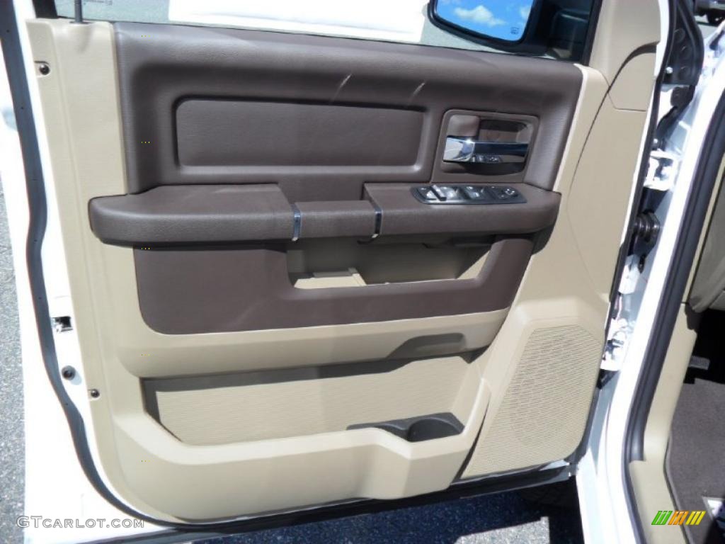 2011 Ram 1500 Big Horn Crew Cab - Bright White / Light Pebble Beige/Bark Brown photo #9