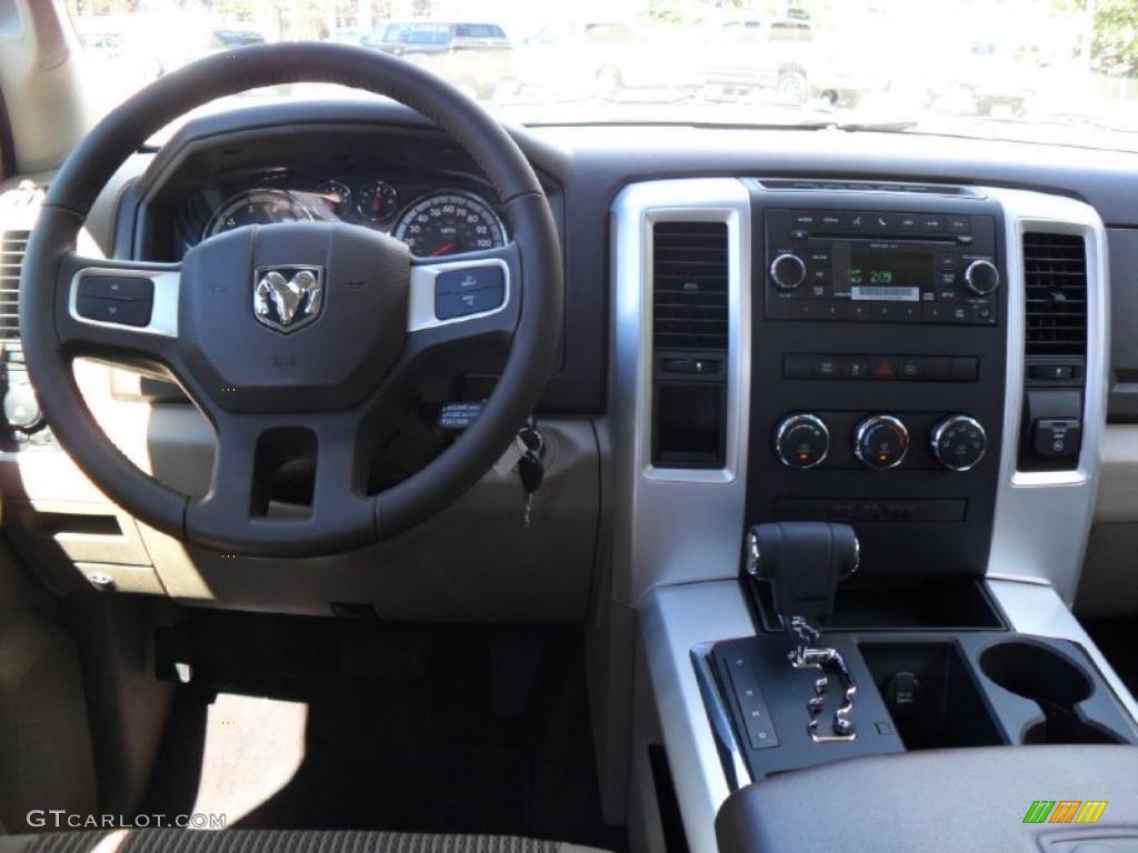 2011 Ram 1500 Big Horn Crew Cab - Bright White / Light Pebble Beige/Bark Brown photo #15