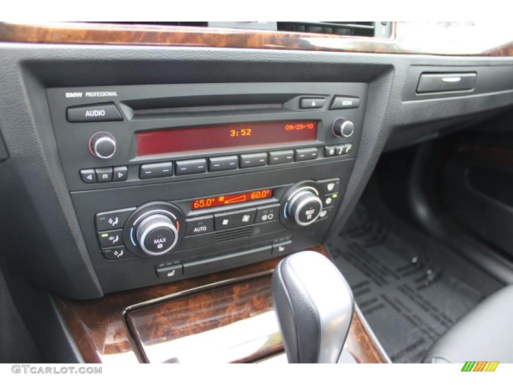2009 3 Series 328i Sedan - Crimson Red / Black photo #32