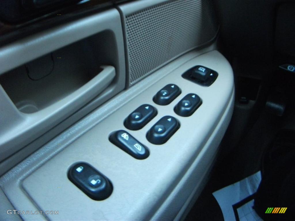 2004 Grand Marquis LS - Spruce Green Metallic / Medium Parchment photo #11