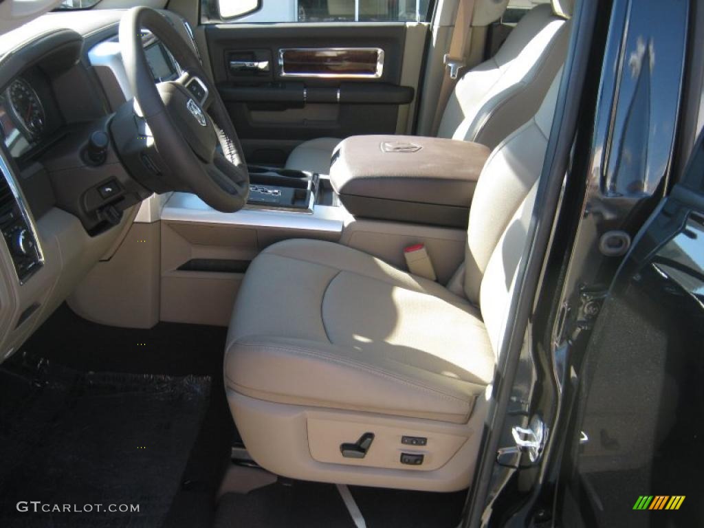 Light Pebble Beige/Bark Brown Interior 2011 Dodge Ram 1500 Laramie Quad Cab 4x4 Photo #37350068