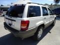 Stone White - Grand Cherokee Laredo Photo No. 12