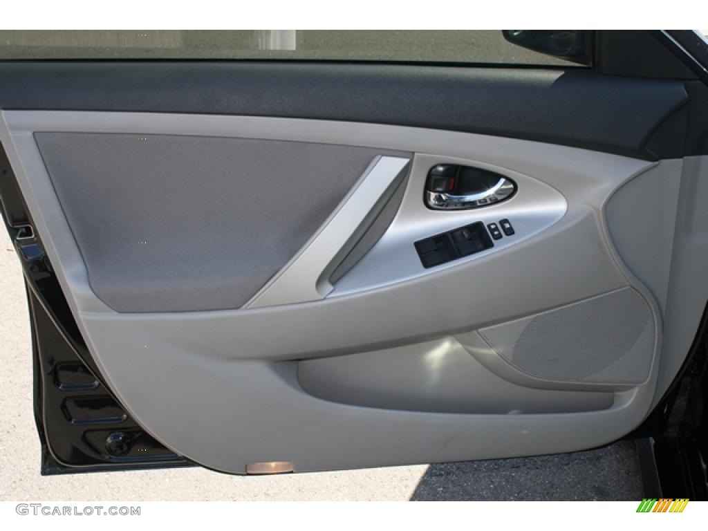 2007 Camry SE V6 - Black / Ash photo #7