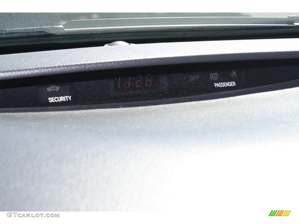 2007 Camry SE V6 - Black / Ash photo #17