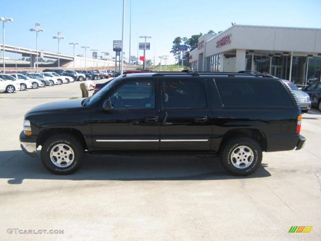 2005 Suburban 1500 LS 4x4 - Black / Gray/Dark Charcoal photo #2