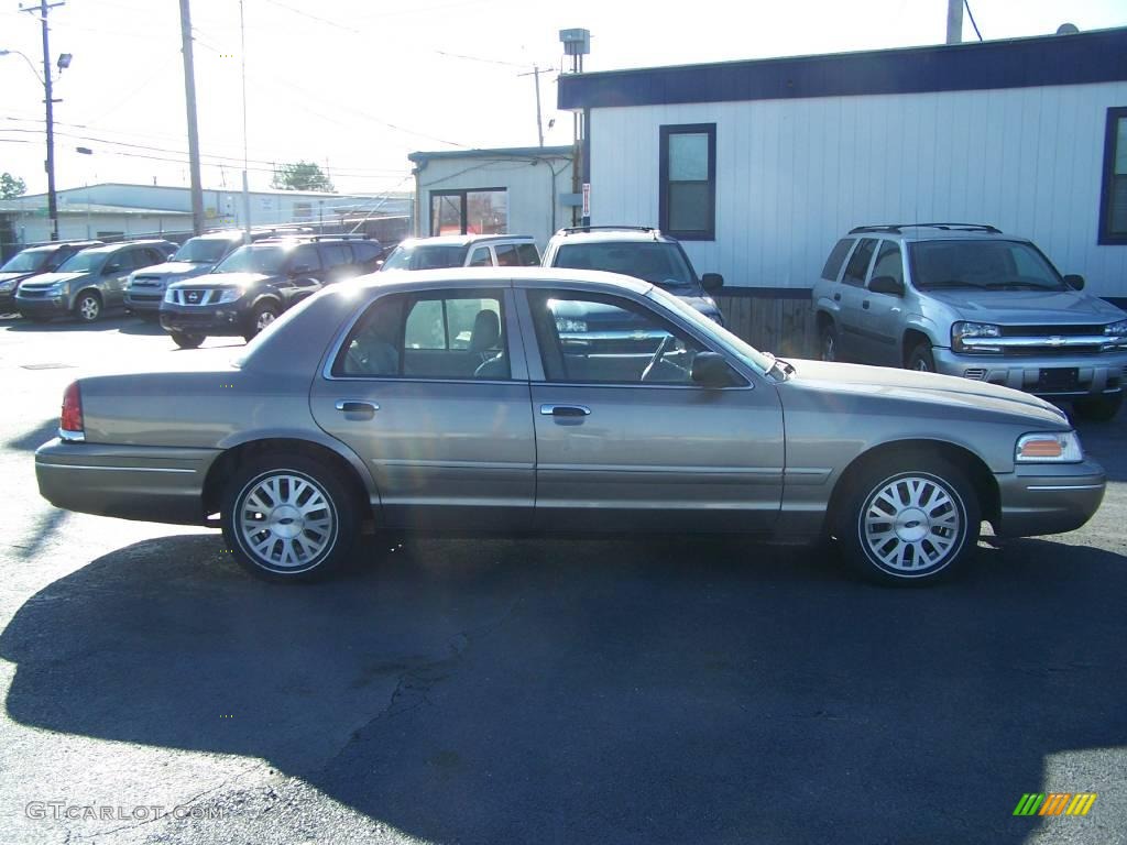 2003 Crown Victoria LX - Arizona Beige Metallic / Medium Parchment photo #1