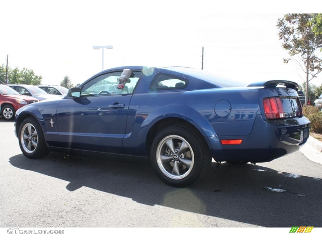 2006 Mustang V6 Premium Coupe - Vista Blue Metallic / Dark Charcoal photo #4