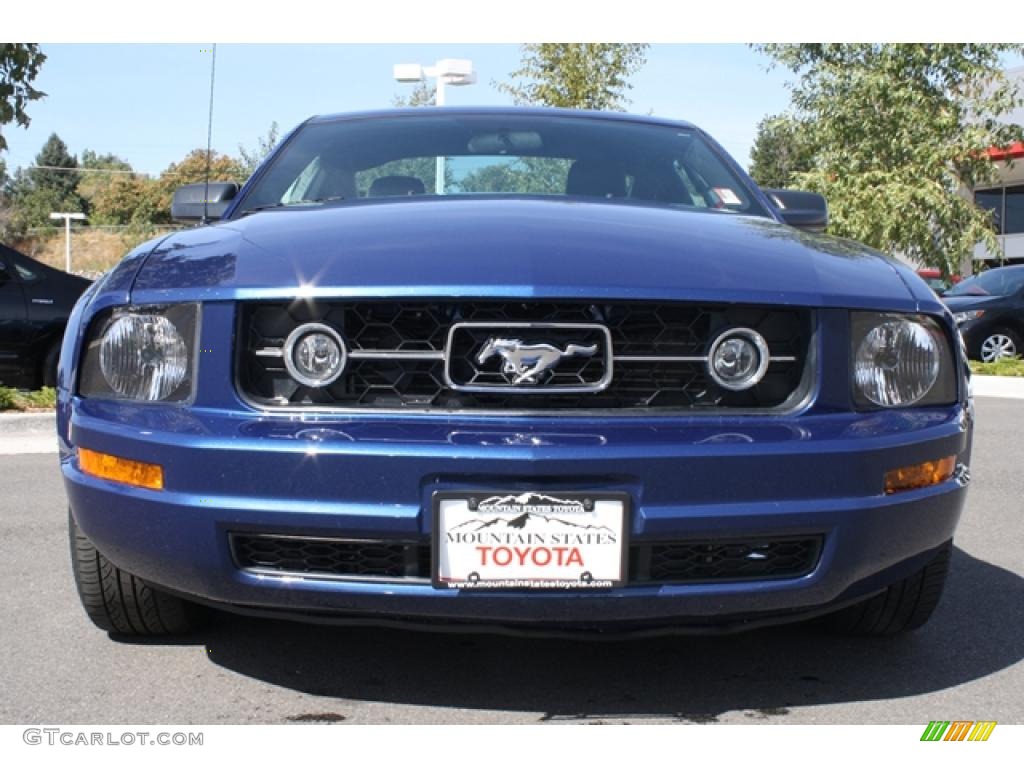 2006 Mustang V6 Premium Coupe - Vista Blue Metallic / Dark Charcoal photo #6