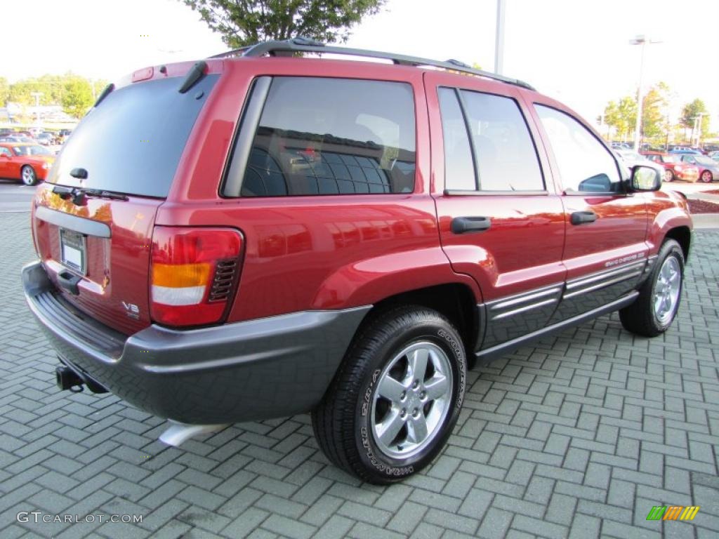 2004 Grand Cherokee Columbia Edition 4x4 - Inferno Red Pearl / Dark Slate Gray photo #5