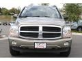 Light Khaki Metallic - Durango SLT 4x4 Photo No. 6