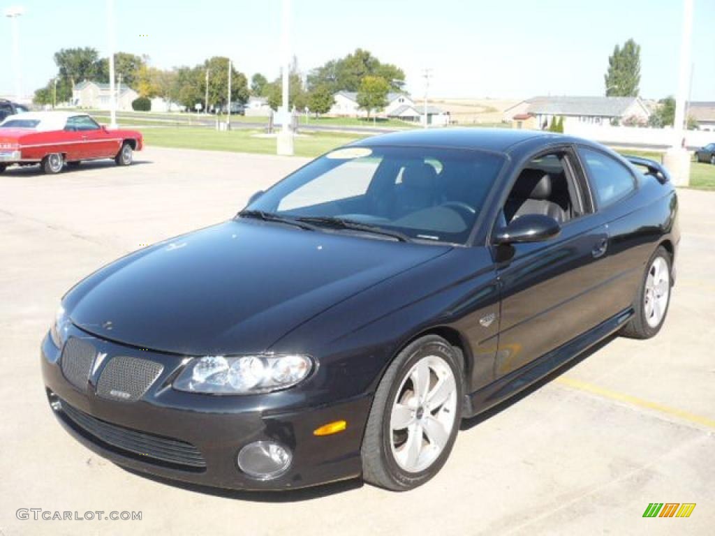 Phantom Black Metallic Pontiac GTO