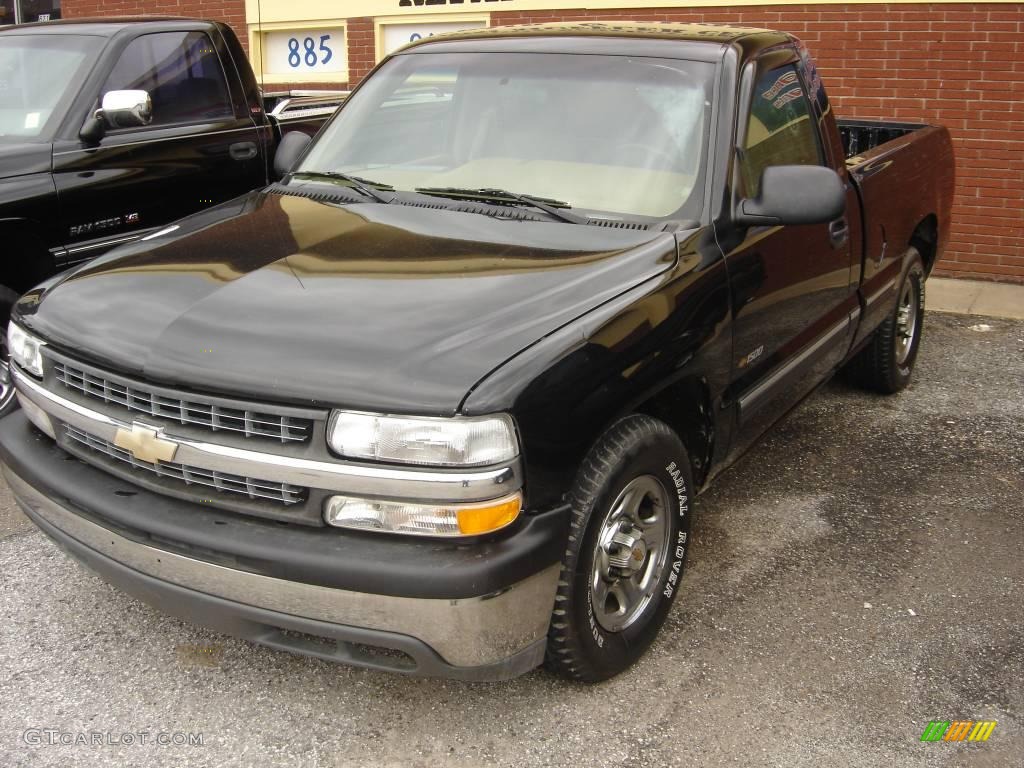 2000 Silverado 1500 Regular Cab - Onyx Black / Medium Oak photo #1