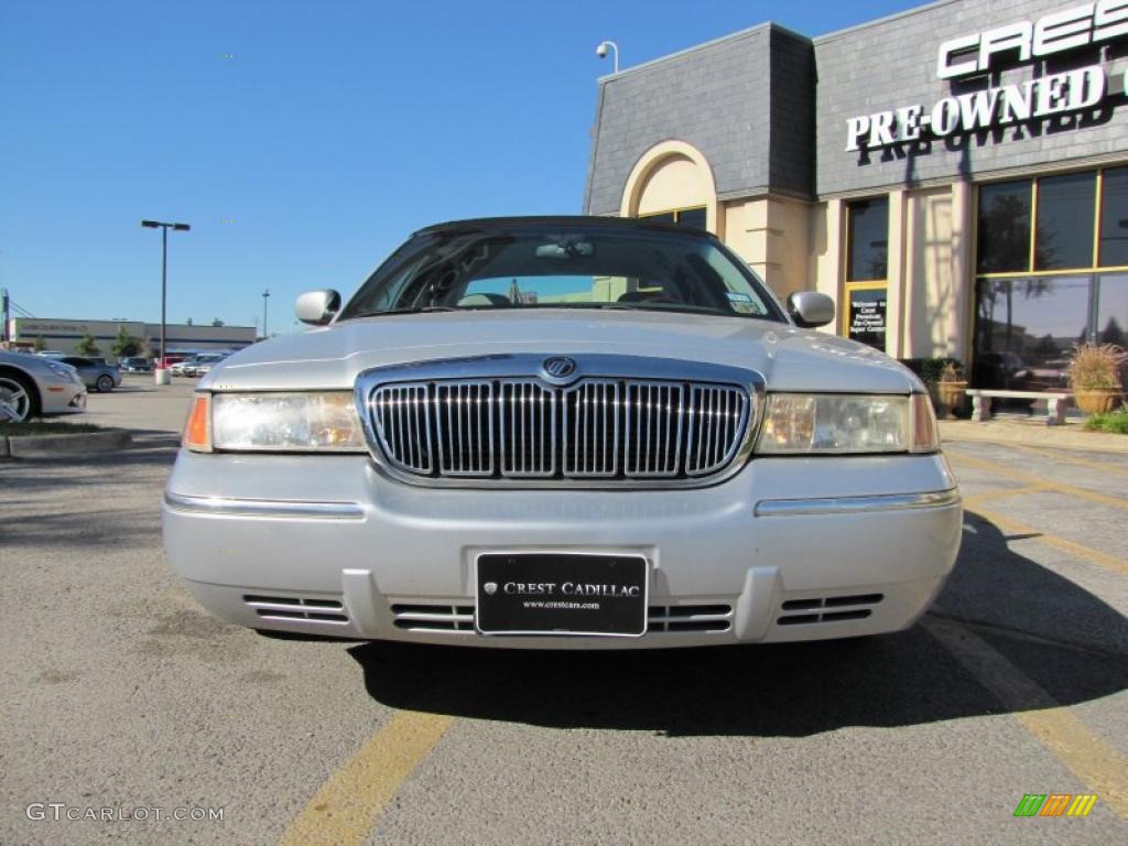 2002 Grand Marquis LS - Silver Frost Metallic / Light Graphite Grey photo #2