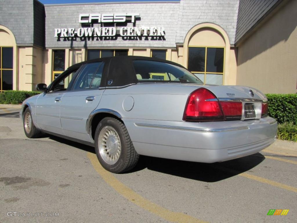 2002 Grand Marquis LS - Silver Frost Metallic / Light Graphite Grey photo #5