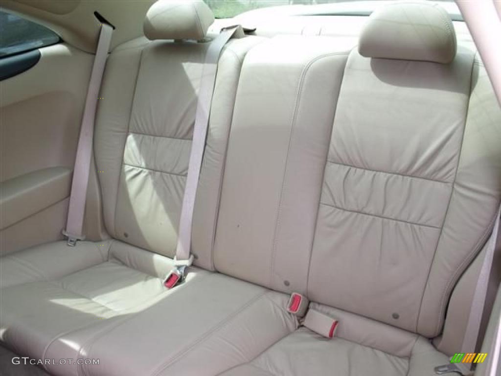 2007 Accord EX V6 Coupe - Taffeta White / Ivory photo #16