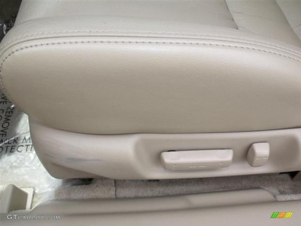 2007 Accord EX V6 Coupe - Taffeta White / Ivory photo #20