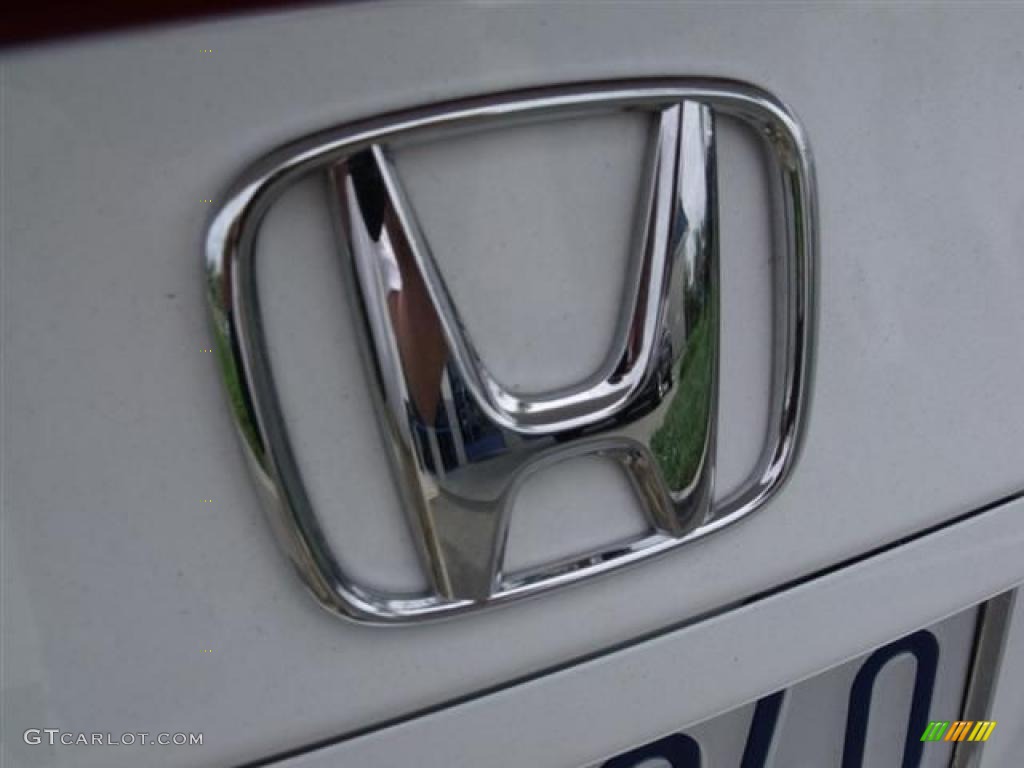 2007 Accord EX V6 Coupe - Taffeta White / Ivory photo #28