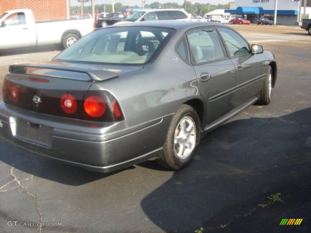 2005 Impala LS - Medium Gray Metallic / Medium Gray photo #2