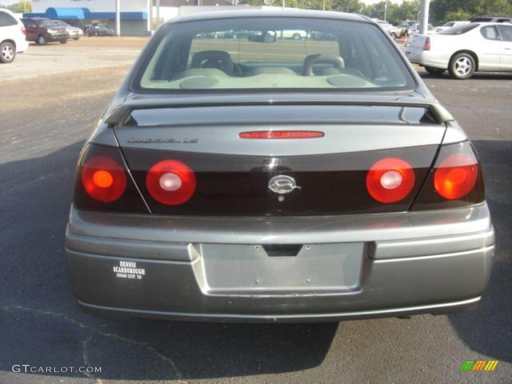 2005 Impala LS - Medium Gray Metallic / Medium Gray photo #3