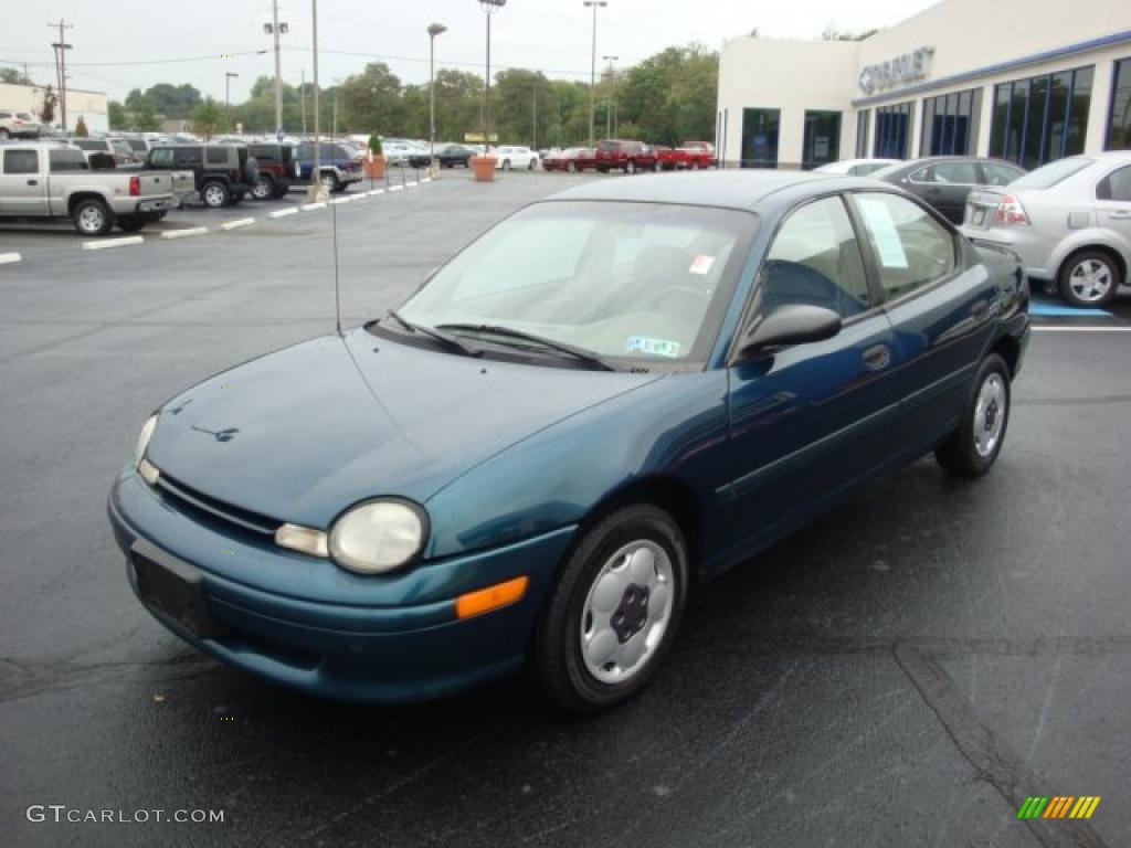 1996 Neon Highline Sedan - Emerald Green Pearl Metallic / Taupe photo #7