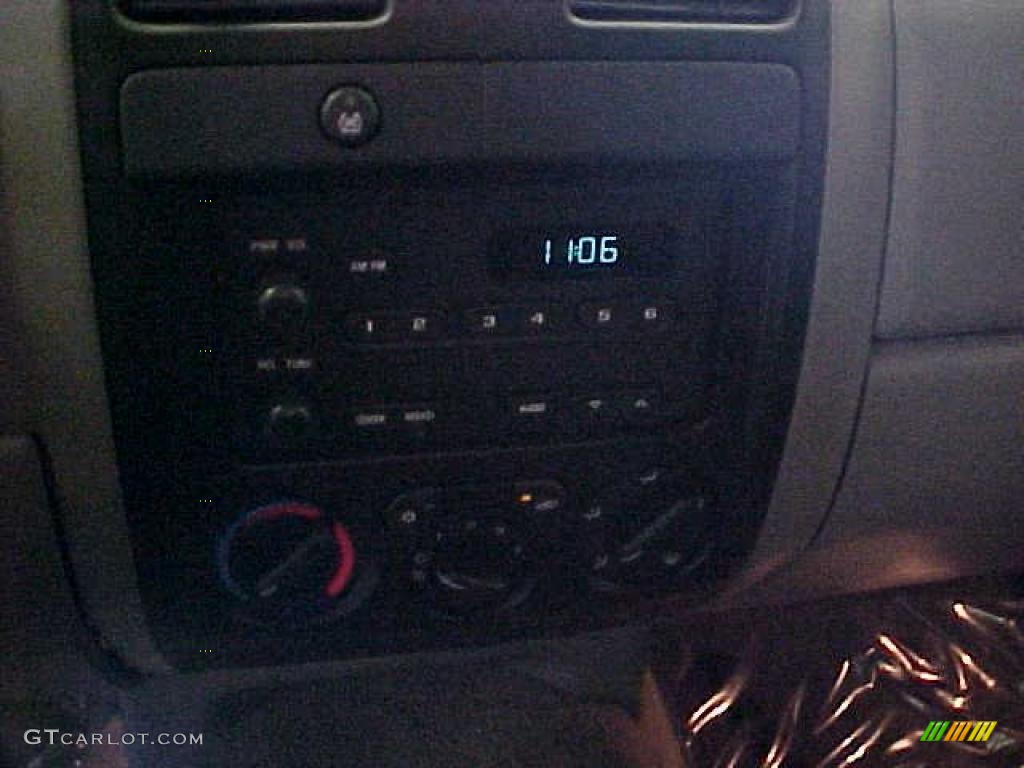 2005 Colorado Extended Cab - Victory Red / Sandstone photo #20