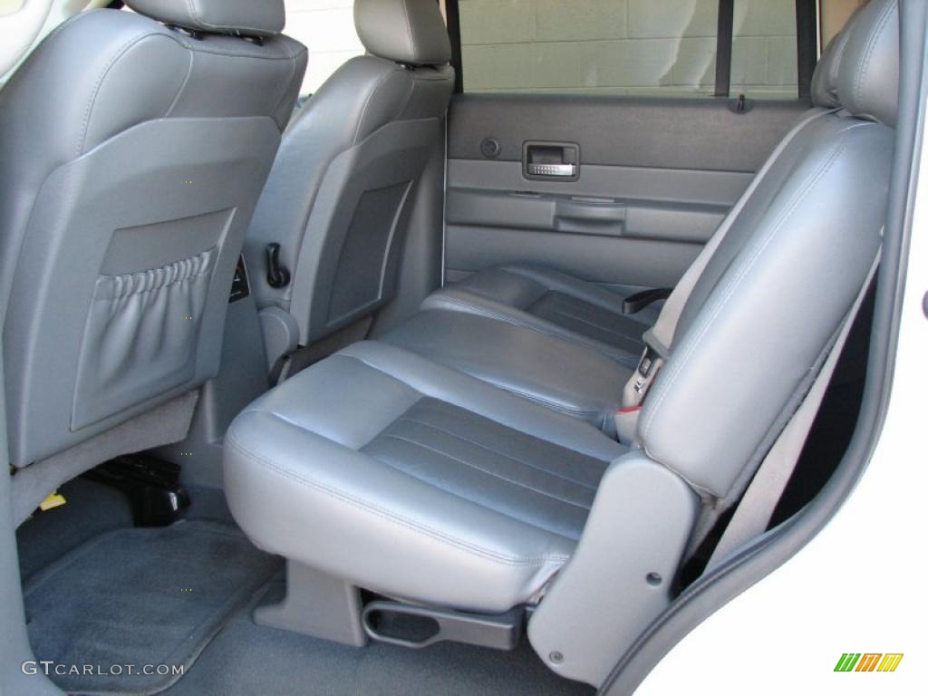 2006 Durango Limited - Bright White / Dark Slate Gray/Light Slate Gray photo #12