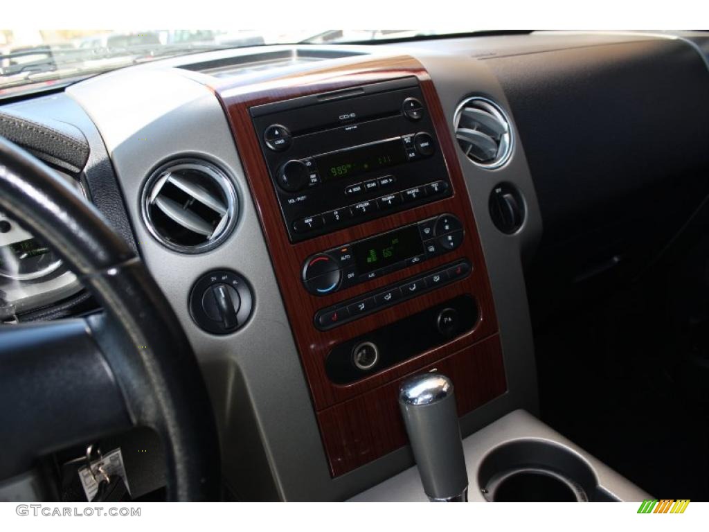 2006 F150 Lariat SuperCrew 4x4 - Black / Black photo #10