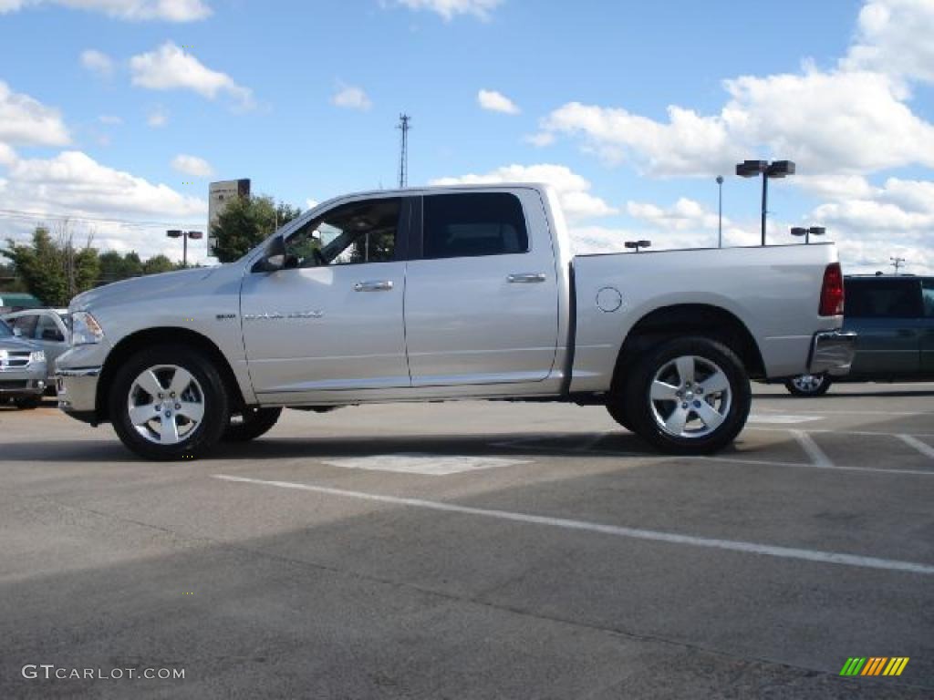 2011 Ram 1500 Big Horn Crew Cab 4x4 - Bright Silver Metallic / Dark Slate Gray/Medium Graystone photo #6