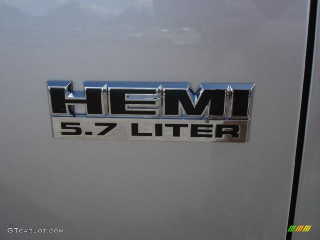 2011 Ram 1500 Big Horn Crew Cab 4x4 - Bright Silver Metallic / Dark Slate Gray/Medium Graystone photo #19