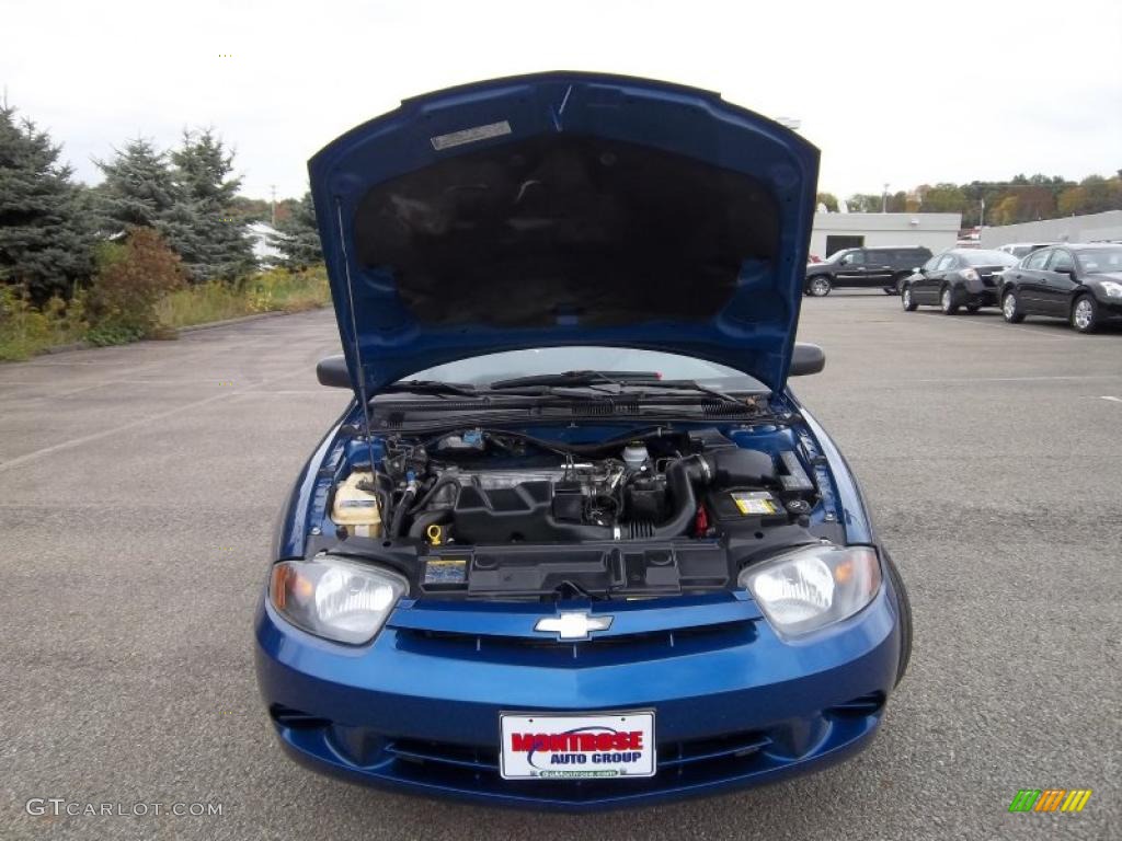 2005 Cavalier Coupe - Arrival Blue Metallic / Graphite Gray photo #13