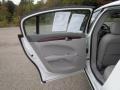 2007 White Opal Buick Lucerne CXS  photo #21
