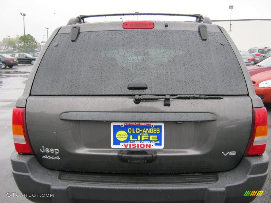 2004 Grand Cherokee Laredo 4x4 - Graphite Metallic / Dark Slate Gray photo #14