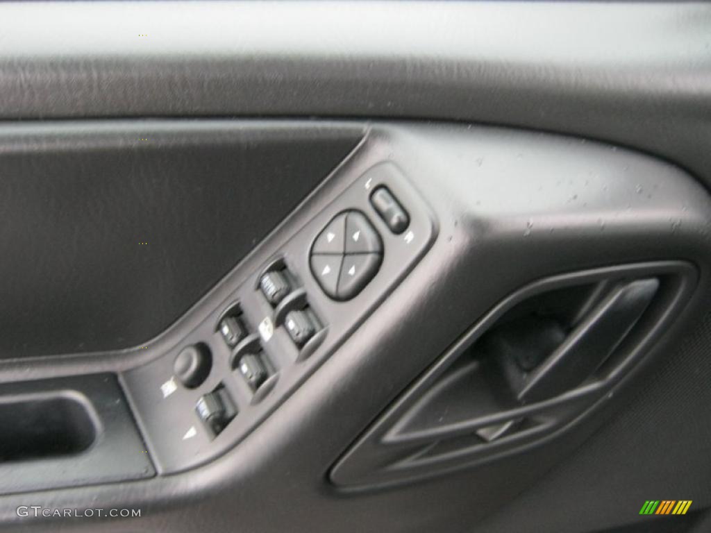 2004 Grand Cherokee Laredo 4x4 - Graphite Metallic / Dark Slate Gray photo #16