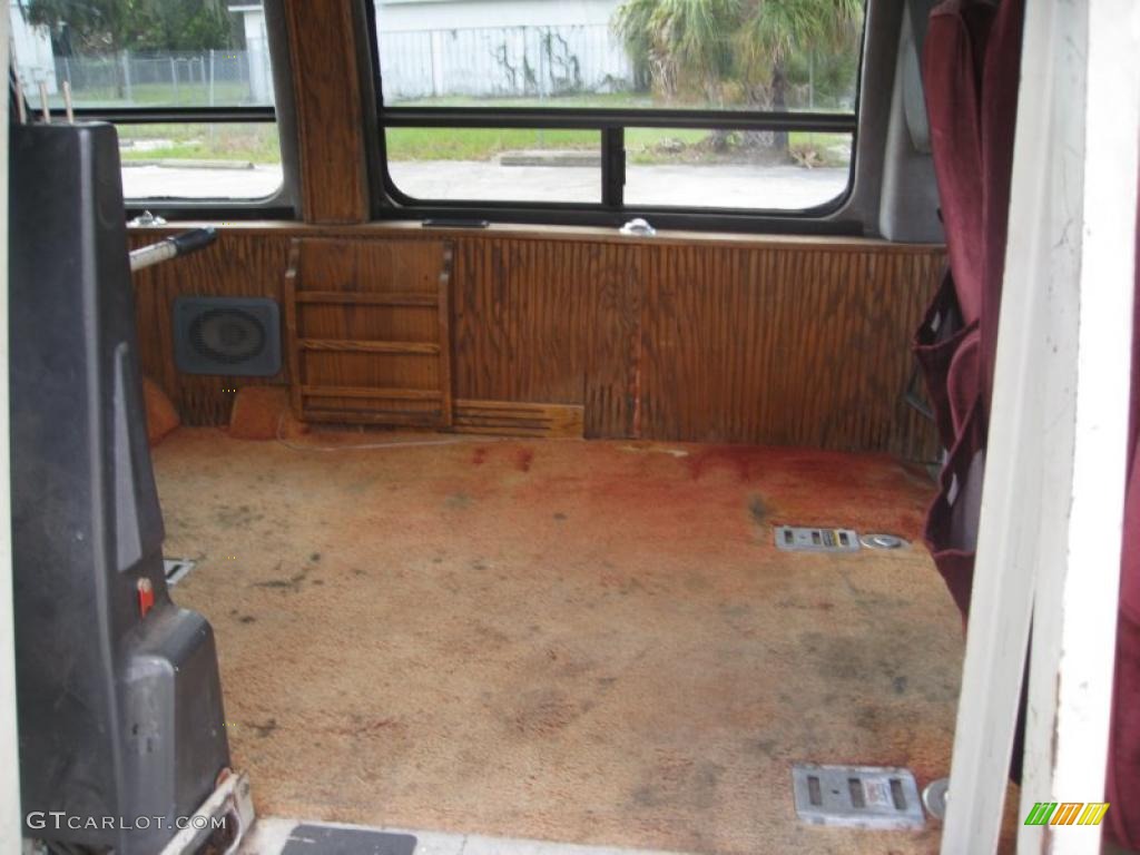 1991 E Series Van E150 Passenger Conversion - White / Burgundy photo #26