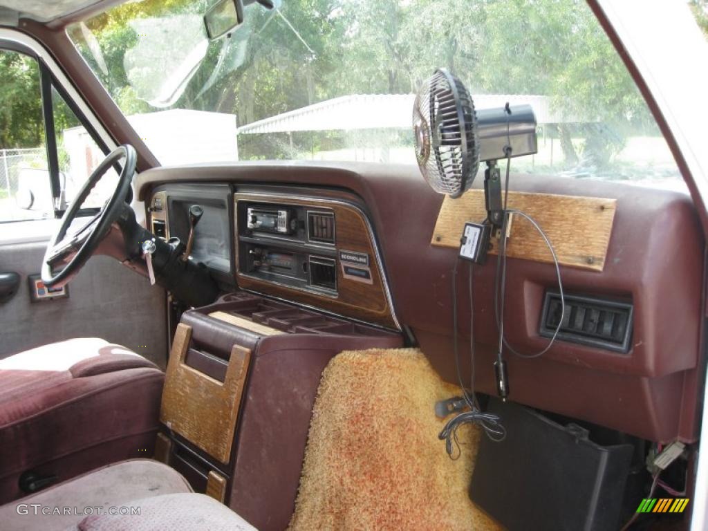 1991 E Series Van E150 Passenger Conversion - White / Burgundy photo #30