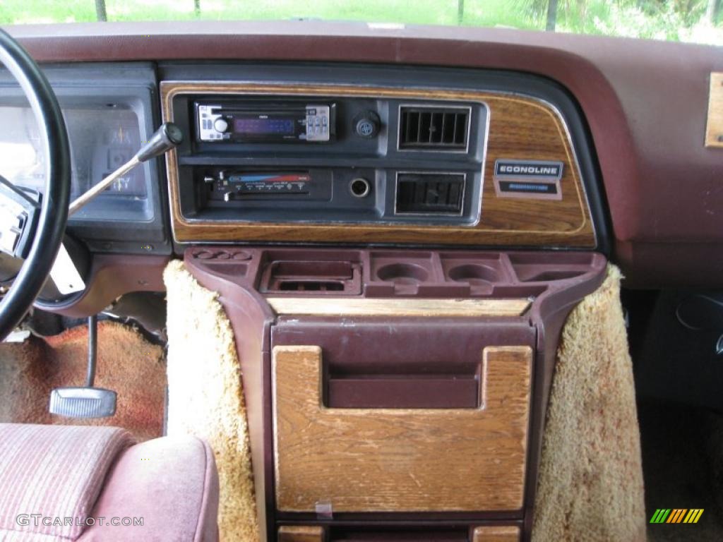 1991 E Series Van E150 Passenger Conversion - White / Burgundy photo #32