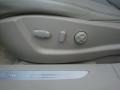 Light Platinum - DTS Sedan Photo No. 15