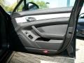 Black - Panamera 4 Photo No. 26