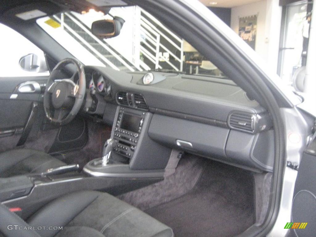 2011 911 Turbo S Coupe - GT Silver Metallic / Black w/Alcantara photo #10