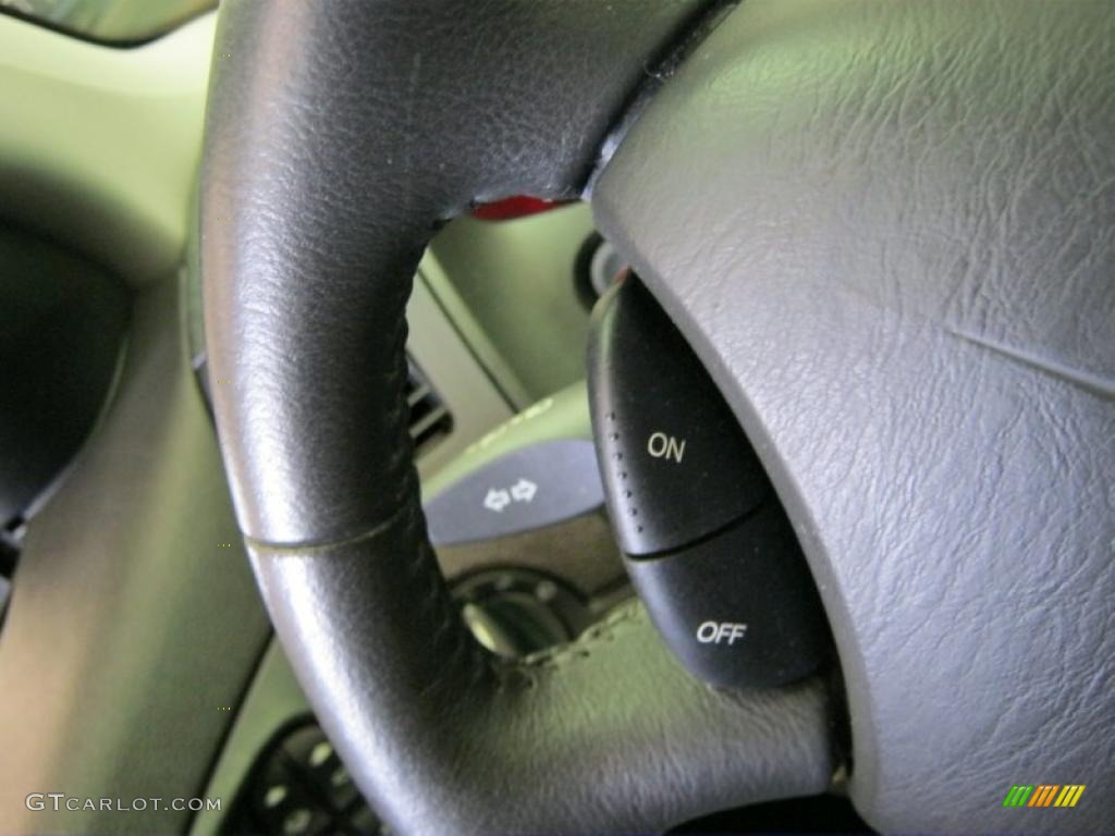 2007 Focus ZX5 SES Hatchback - Dark Toreador Red Metallic / Charcoal photo #27