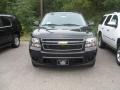 Black Granite Metallic - Suburban LS 4x4 Photo No. 2