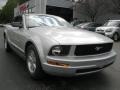 2007 Tungsten Grey Metallic Ford Mustang V6 Deluxe Convertible  photo #15