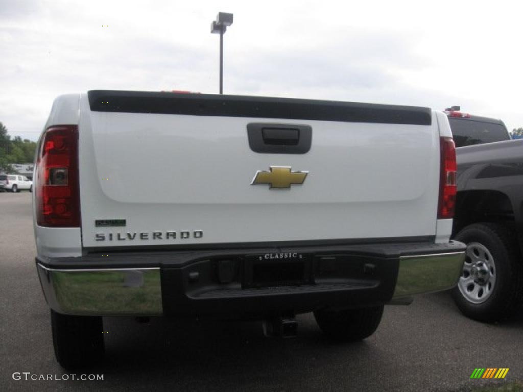 2011 Silverado 1500 Regular Cab 4x4 - Summit White / Dark Titanium photo #4