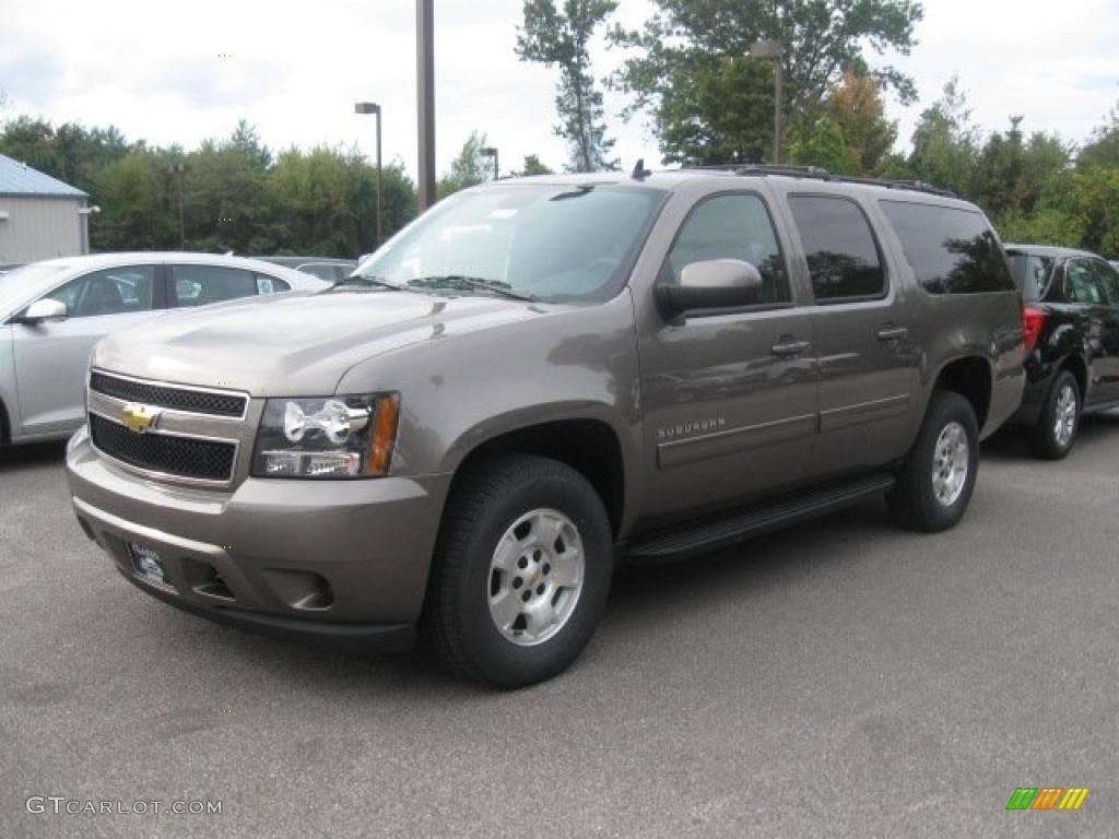 2011 Suburban LS 4x4 - Mocha Steel Metallic / Ebony photo #1