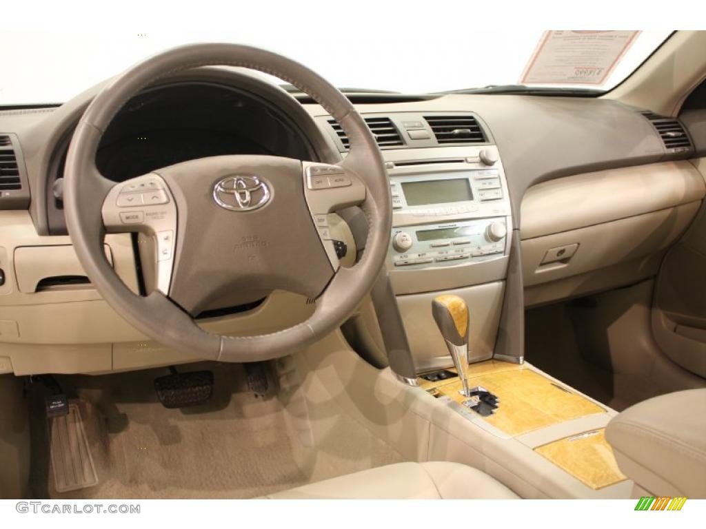 2007 Camry XLE V6 - Black / Bisque photo #12