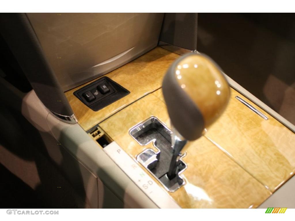 2007 Camry XLE V6 - Black / Bisque photo #19