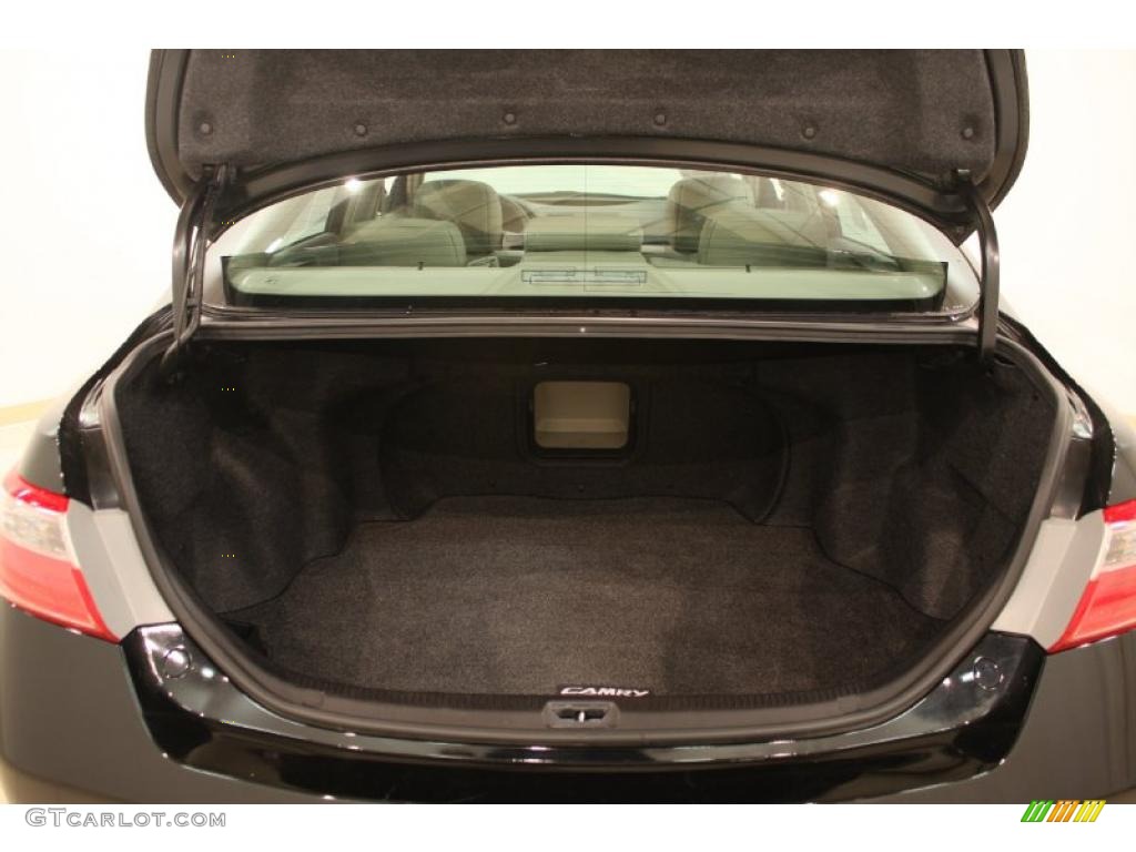 2007 Camry XLE V6 - Black / Bisque photo #25