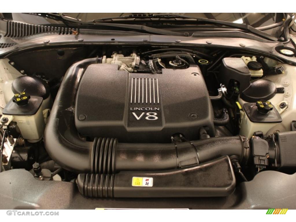 2001 Lincoln LS V8 3.9 Liter DOHC 32Valve V8 Engine Photo 37409126
