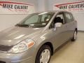 Magnetic Gray - Versa 1.8 S Hatchback Photo No. 8